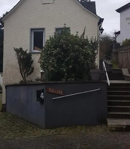 Mosel-ina 度假居 *